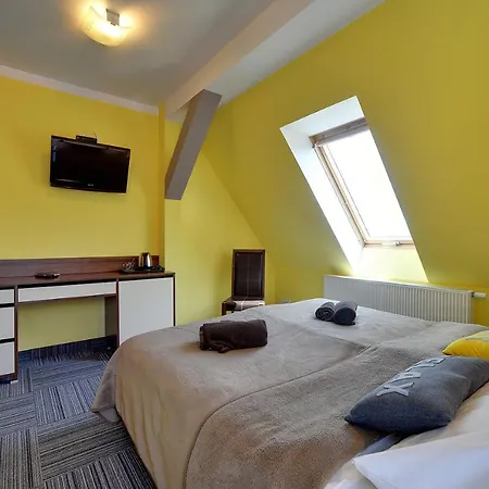 Petrus - Centrum Balkony Winda Sniadania Relaks I Wygoda 3*