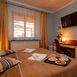 Petrus - Centrum Balkony Winda Sniadania Relaks I Wygoda 3*