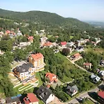 Petrus - Centrum Balkony Winda Sniadania Relaks I Wygoda Couette-café Karpacz