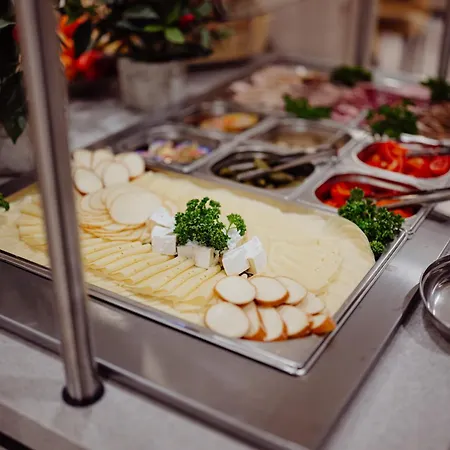 Petrus 3* Карпач