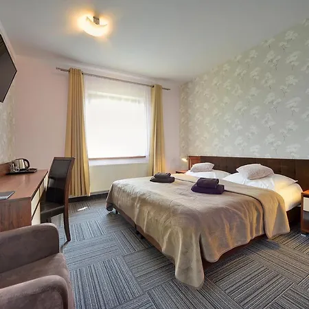 Bed & Breakfast Petrus - Centrum Balkony Winda Sniadania Relaks I Wygoda 3*