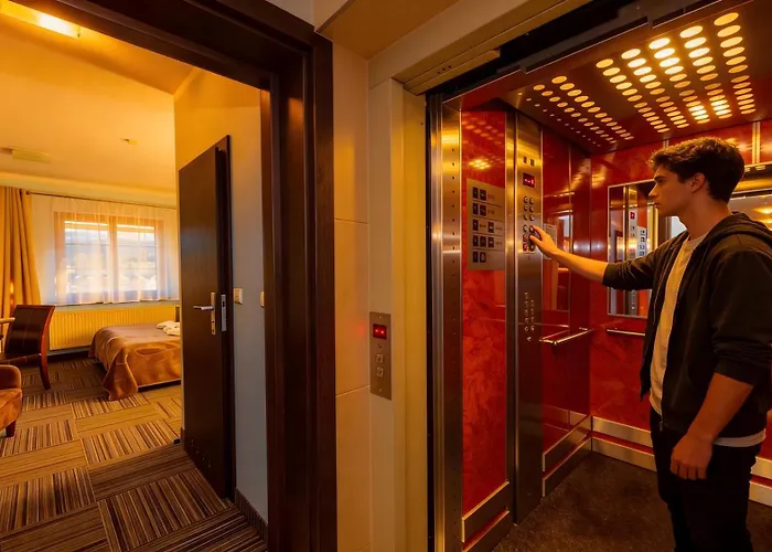 Petrus - Centrum Balkony Winda Sniadania Relaks I Wygoda Bed & Breakfast