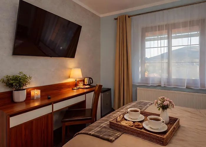 Petrus - Centrum Balkony Winda Sniadania Relaks I Wygoda Couette-café Karpacz