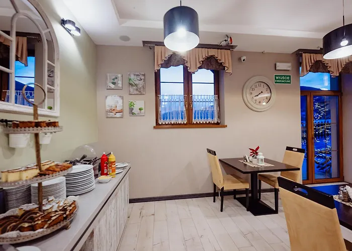 Bed & Breakfast Petrus - Centrum Balkony Winda Sniadania Relaks I Wygoda 3*