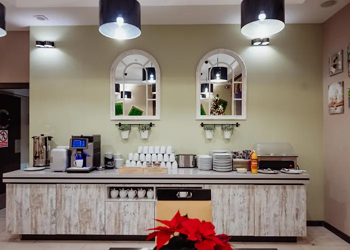 Petrus - Centrum Balkony Winda Sniadania Relaks I Wygoda Couette-café 3*