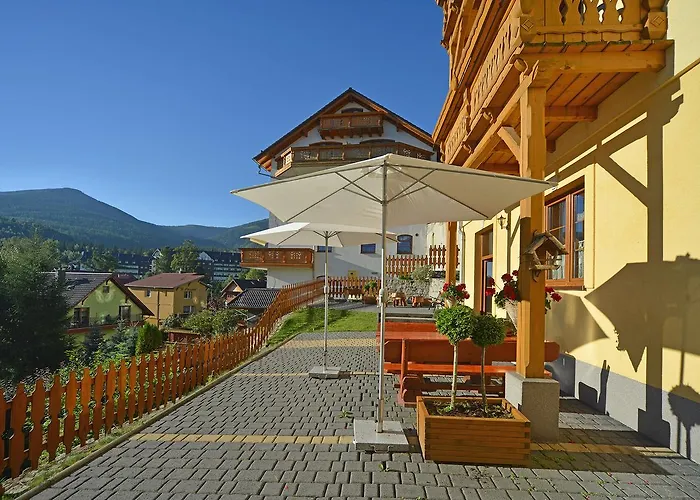 Petrus - Centrum Balkony Winda Sniadania Relaks I Wygoda Couette-café